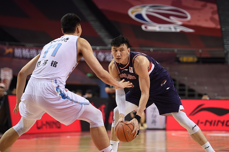 爱游戏体育-剑门金雕队对阵荆楚雷霆队，体操半决赛险胜，内线统治篮板——争冠格局再洗牌的简单介绍