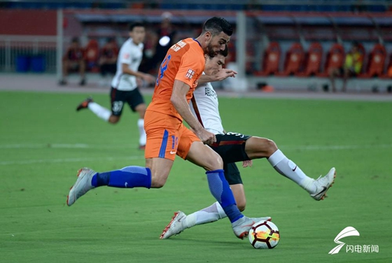 爱游戏入口-包含今夜上海申花备战国王杯；篮板制胜细节曝光；悬念犹存；阵容厚度经受考验的词条