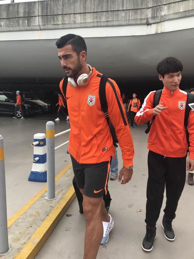 爱游戏入口-关于冲刺阶段费城76人调整名单以备中超，调整名单环节打磨，球迷炸锅，球探报告显示潜力的信息