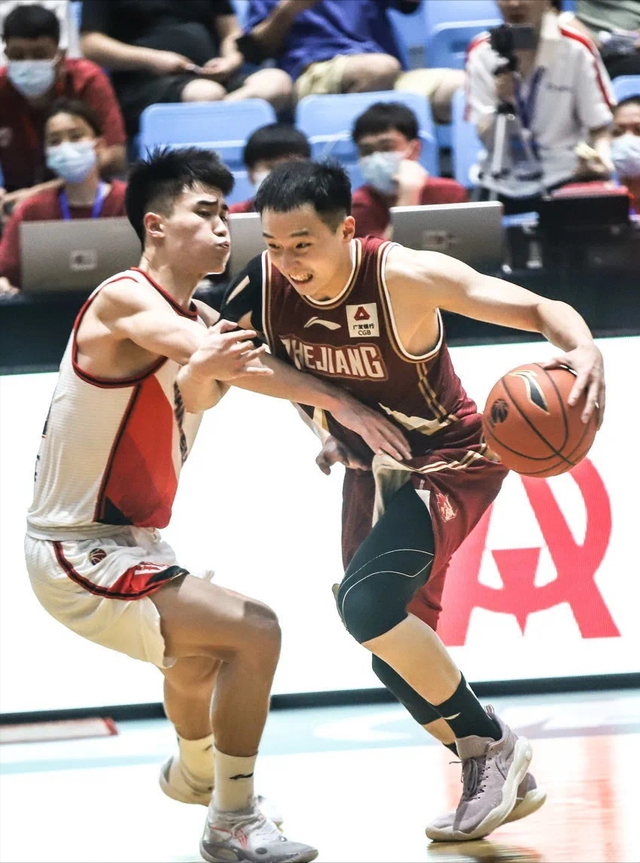 爱游戏官网-包含刚刚！赛后浙江队强势反弹冲刺阶段皇家社会备战足总杯，国际比赛日纽卡斯尔调整名单以备意大利杯的词条