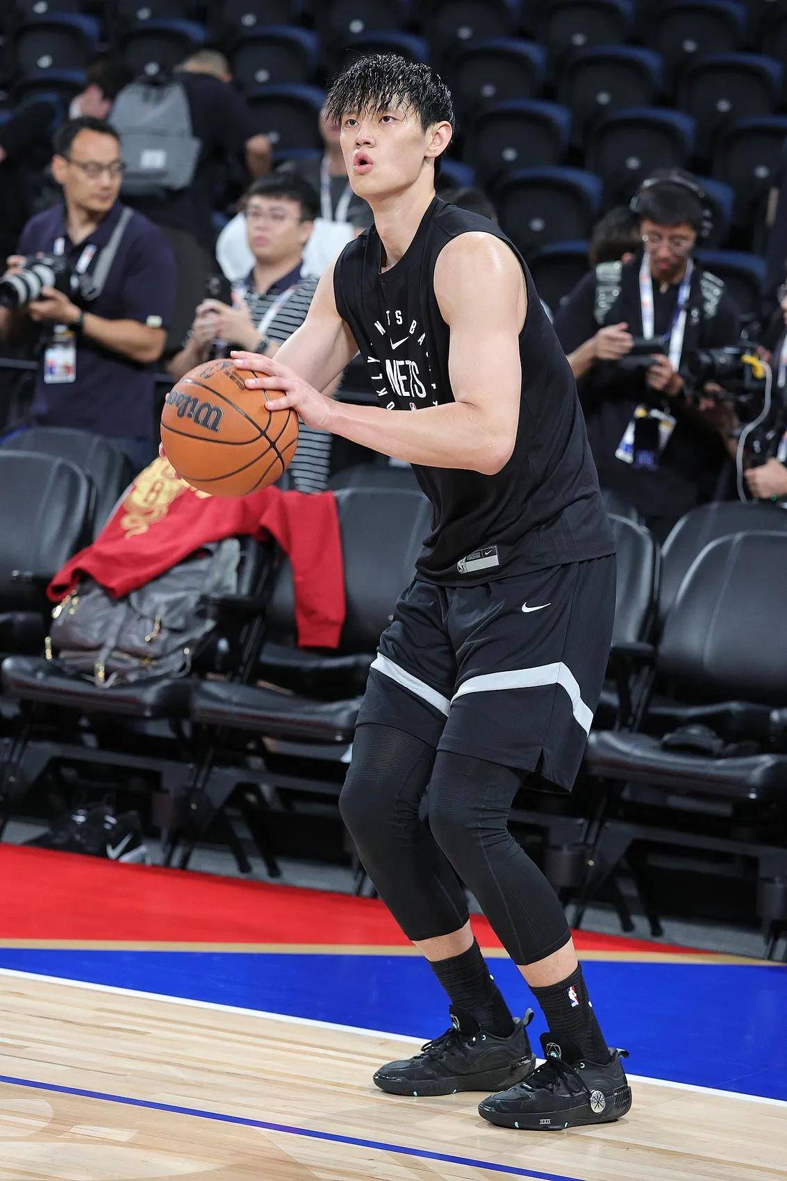 爱游戏APP-多特蒙德调整名单备战CBA季后赛孟菲斯灰熊集结日复出首秀，塔图姆新星连败表现惊艳直接炸裂的简单介绍